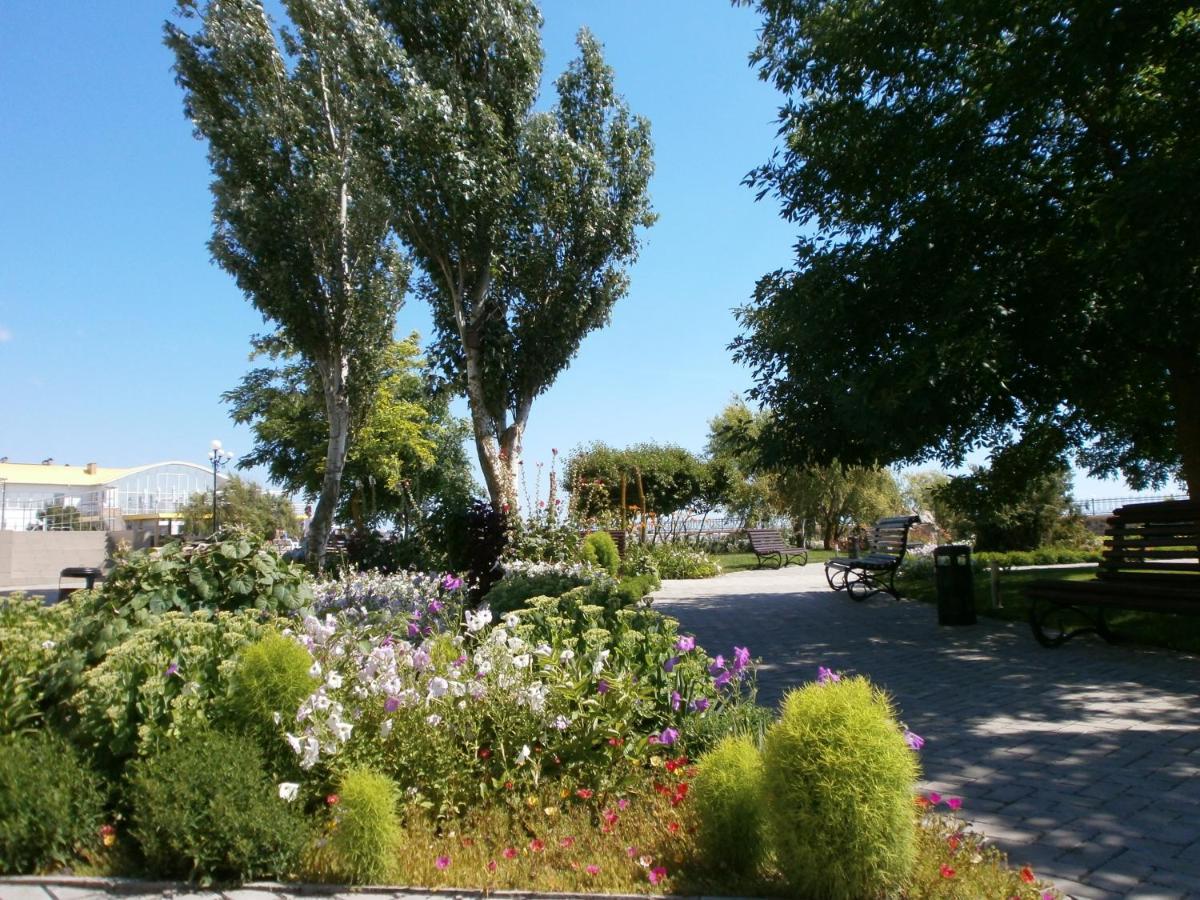 Отель Мелиоратор-Юг Koblevo Exterior foto